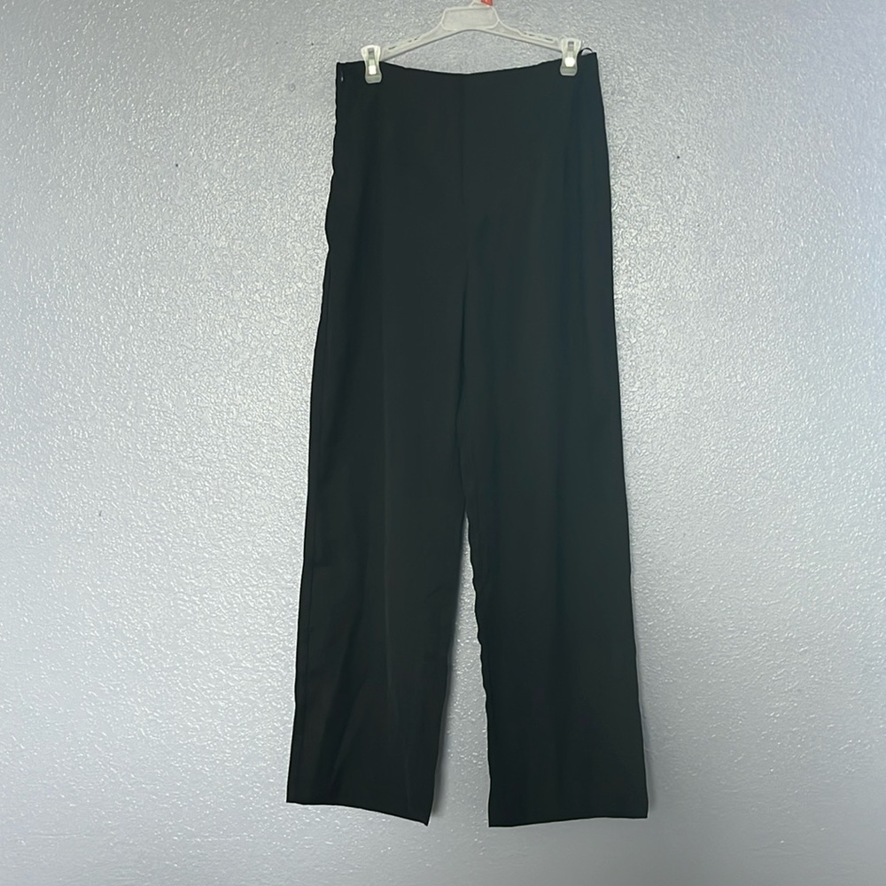High waist, wide leg black pants